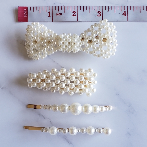 Pearl Hair Clip Set - Picture 6 of 7